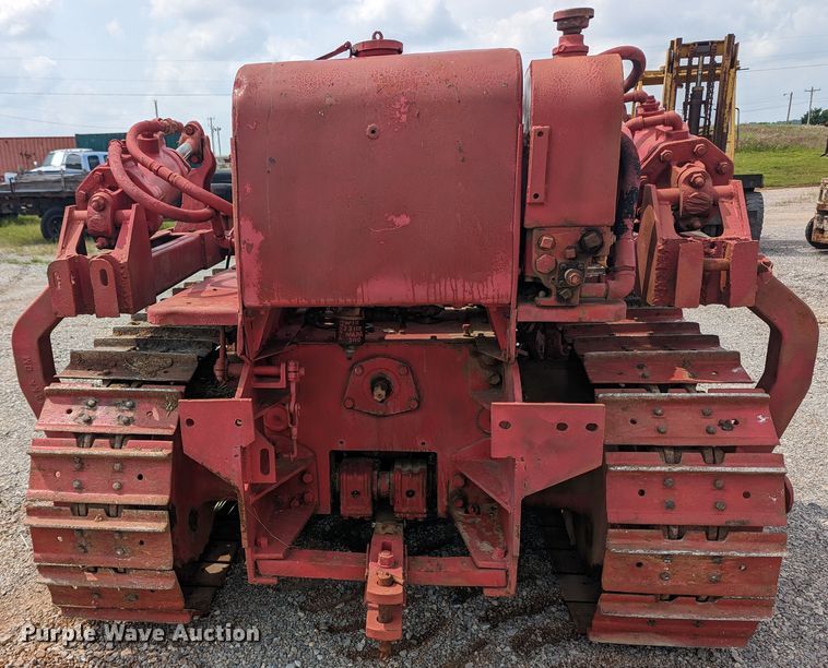 image for item MO9040 International T9  dozer