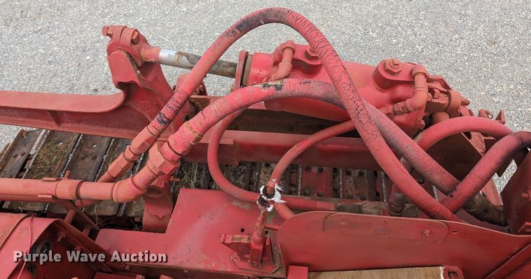 image for item MO9040 International T9  dozer