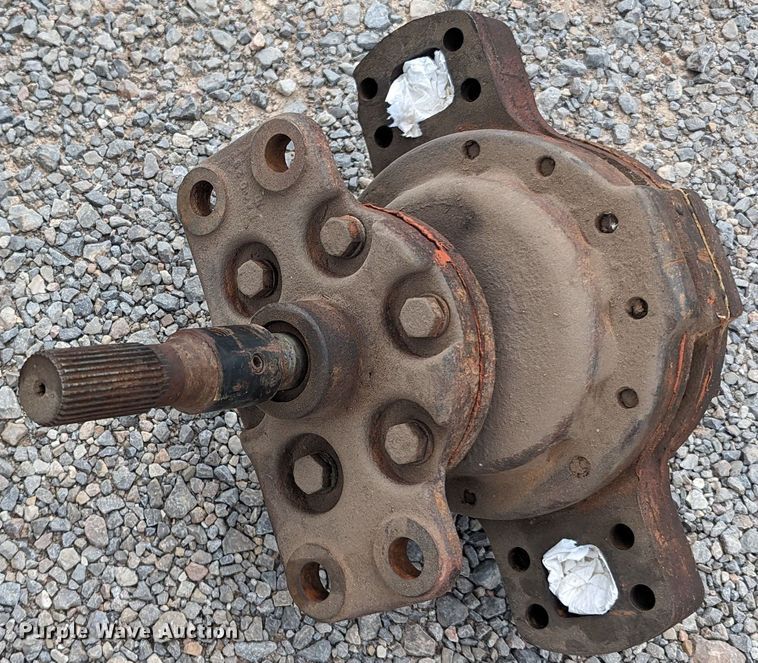 image for item MO9040 International T9  dozer