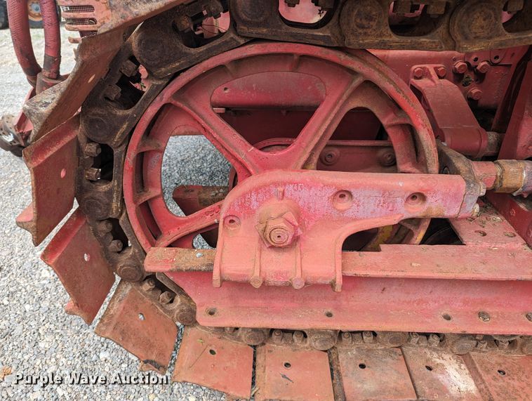 image for item MO9040 International T9  dozer