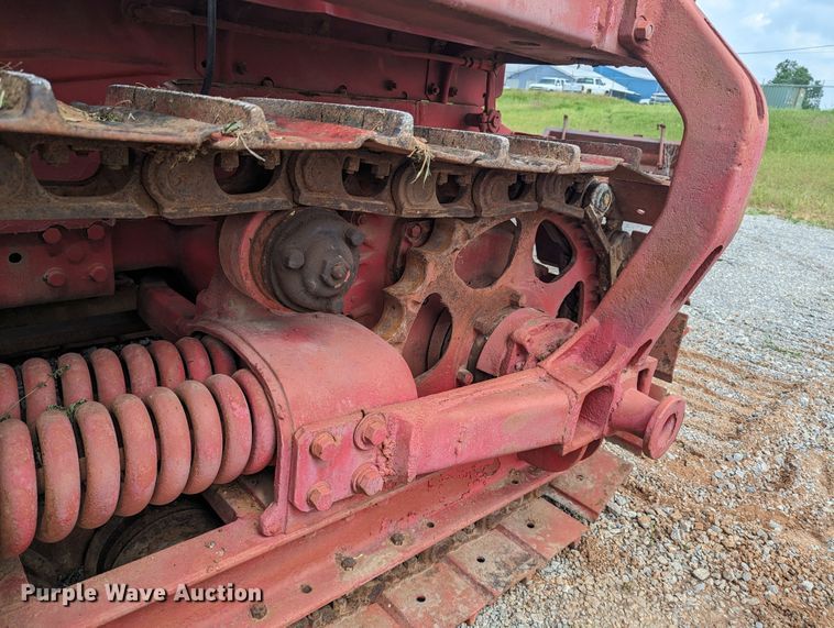 image for item MO9040 International T9  dozer