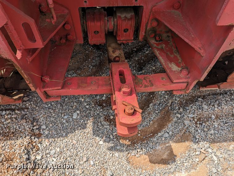 image for item MO9040 International T9  dozer