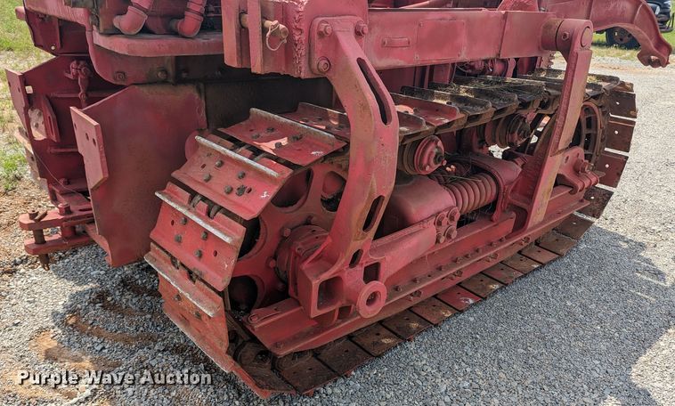 image for item MO9040 International T9  dozer