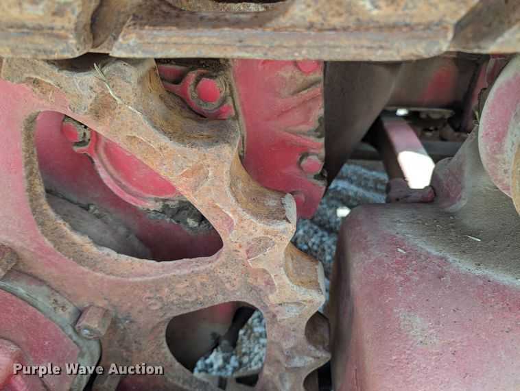 image for item MO9040 International T9  dozer