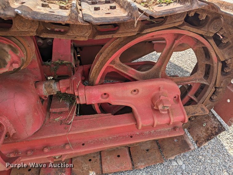 image for item MO9040 International T9  dozer