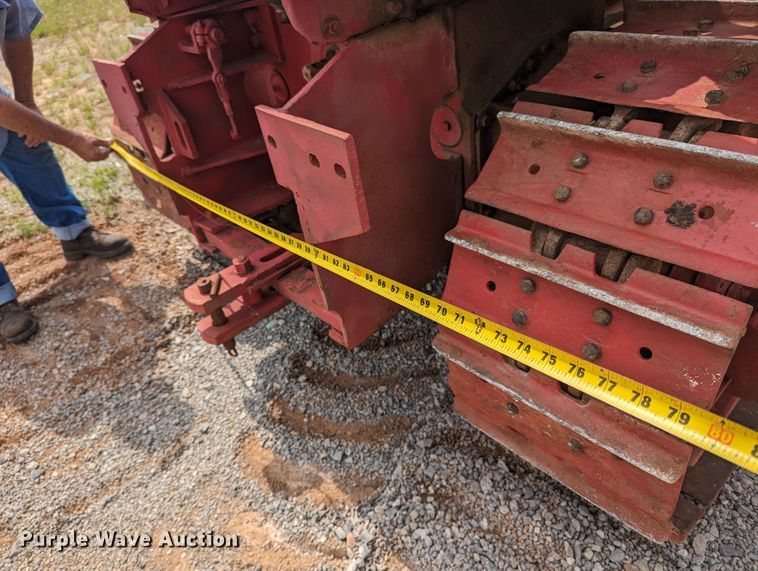 image for item MO9040 International T9  dozer