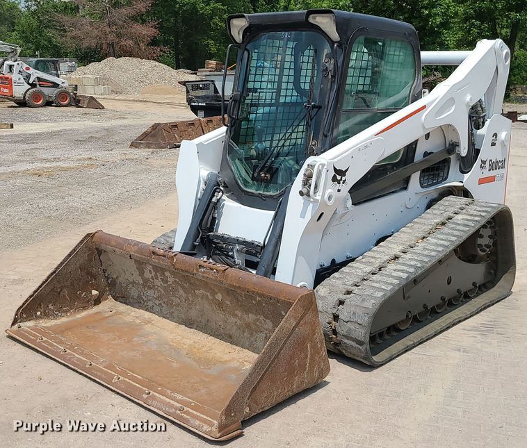 image for item MO9856 2014 Bobcat T770  tracked skid steer loader