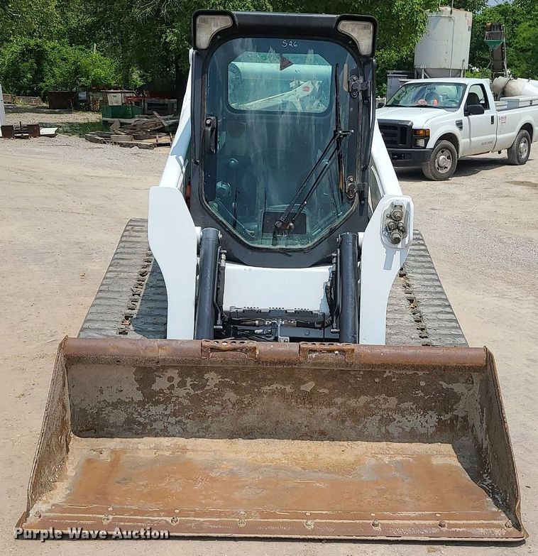 image for item MO9856 2014 Bobcat T770  tracked skid steer loader