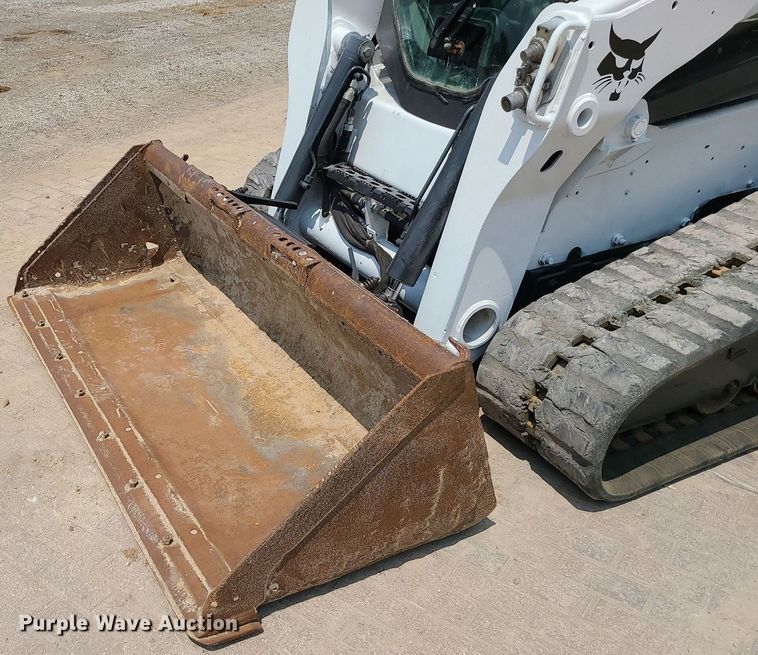 image for item MO9856 2014 Bobcat T770  tracked skid steer loader