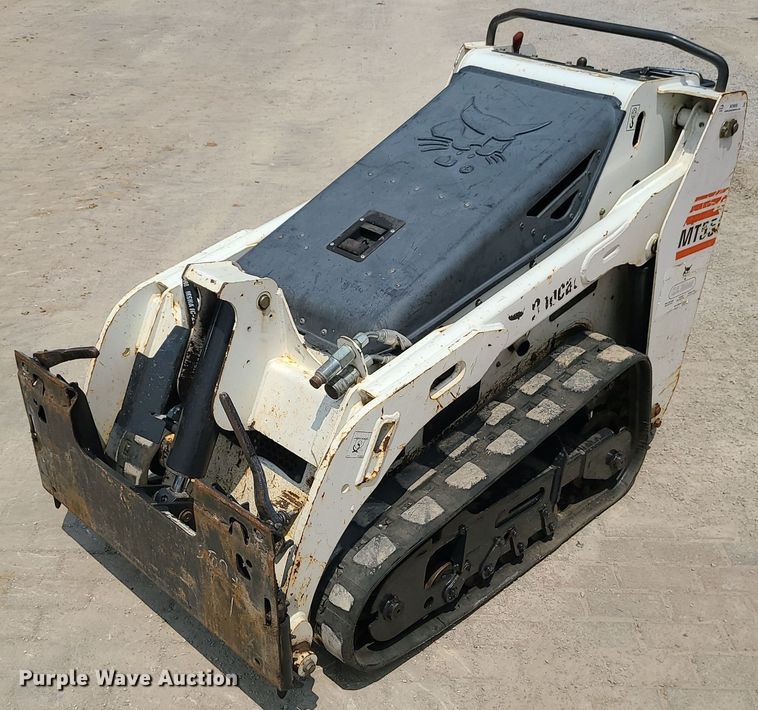 image for item MO9858 2012 Bobcat MT55  compact utility loader