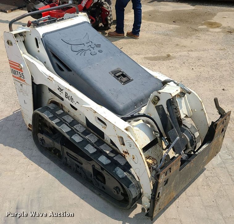 image for item MO9858 2012 Bobcat MT55  compact utility loader