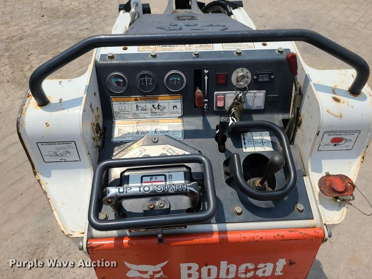 image for item MO9858 2012 Bobcat MT55  compact utility loader