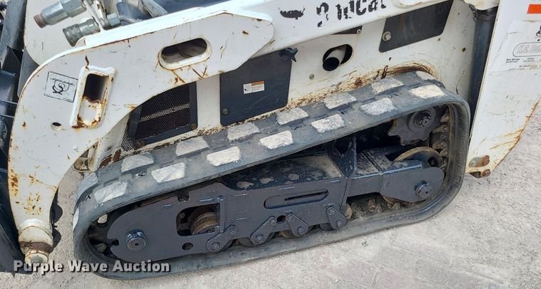 image for item MO9858 2012 Bobcat MT55  compact utility loader