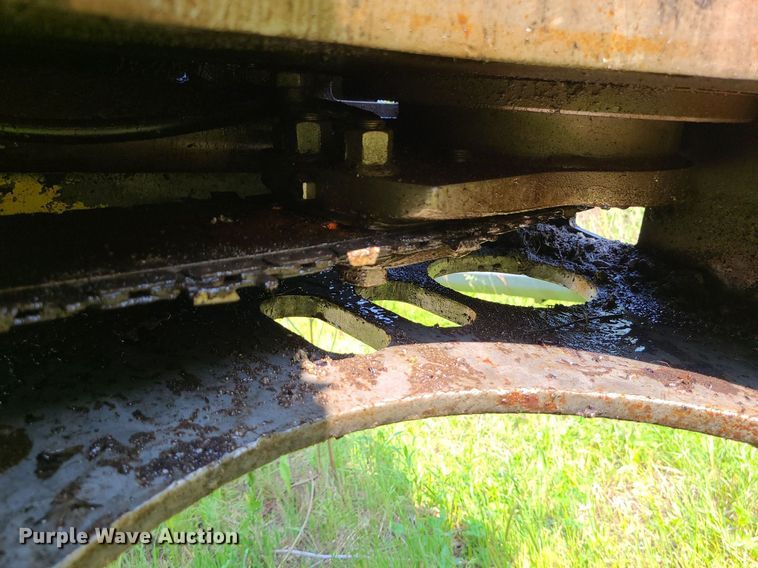 image for item MO9863 Harvester