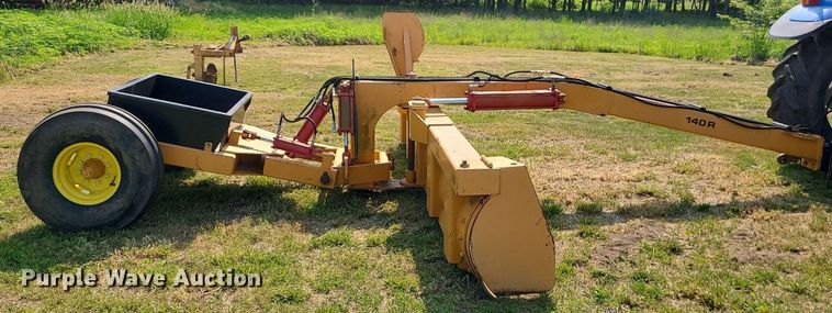 image for item MO9865 Industrial America 140R  grader