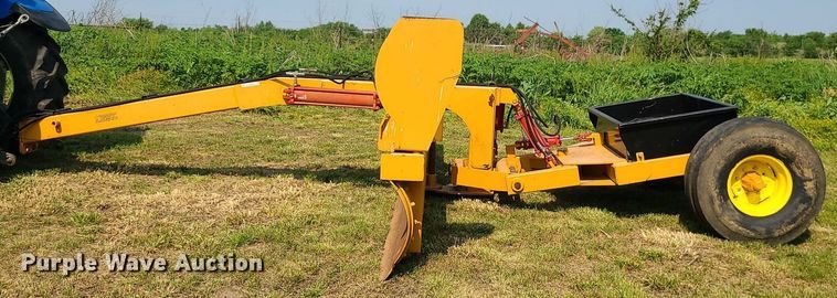 image for item MO9865 Industrial America 140R  grader