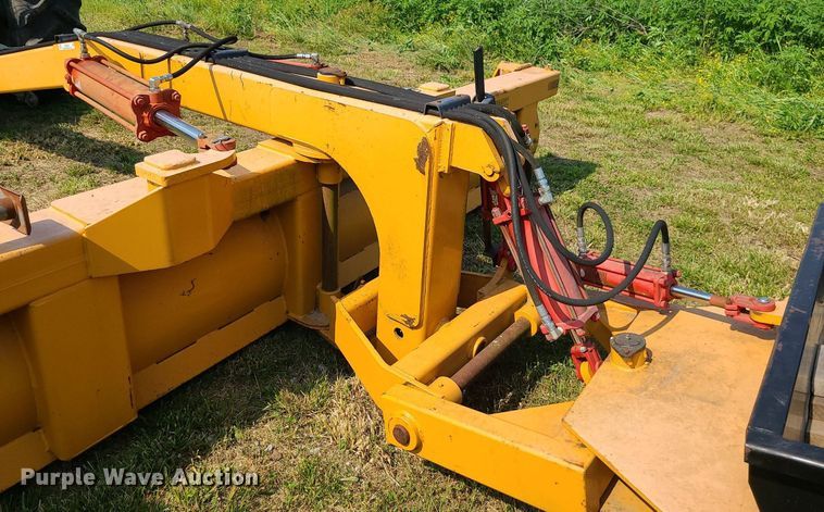 image for item MO9865 Industrial America 140R  grader