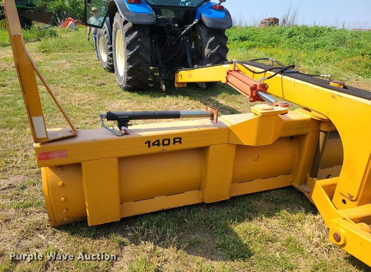 image for item MO9865 Industrial America 140R  grader