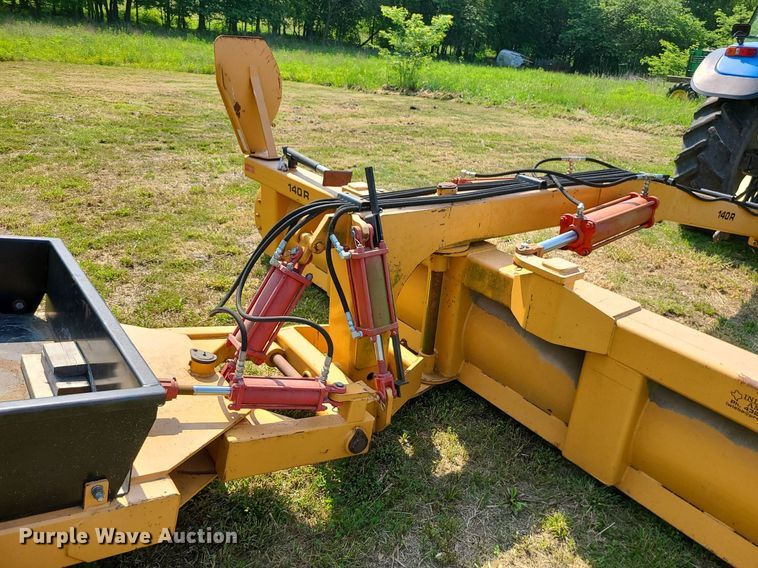 image for item MO9865 Industrial America 140R  grader