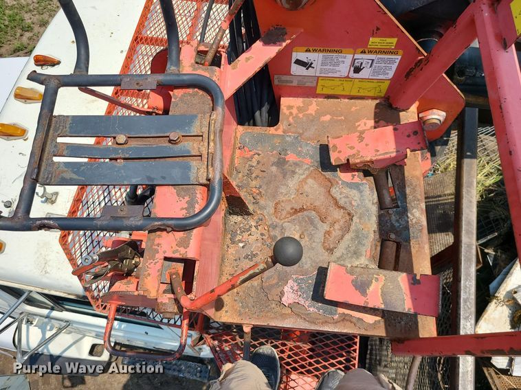 image for item MO9870 1997 Ford LTS9000  crane truck