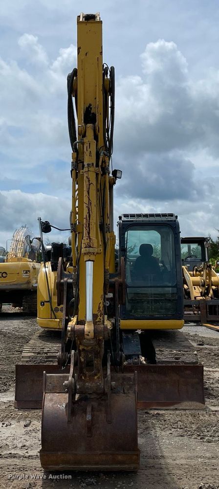 image for item MR9067 2018 Kobelco SK140SRLC  mini excavator