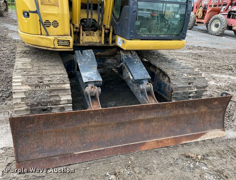 image for item MR9067 2018 Kobelco SK140SRLC  mini excavator