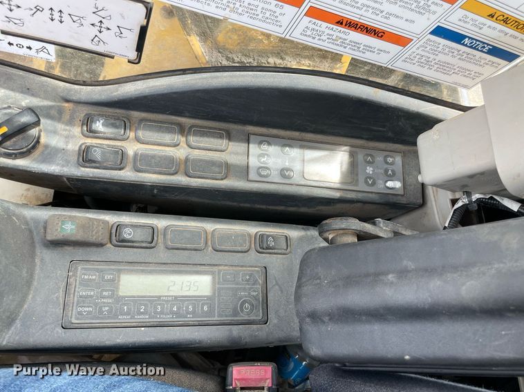 image for item MR9067 2018 Kobelco SK140SRLC  mini excavator