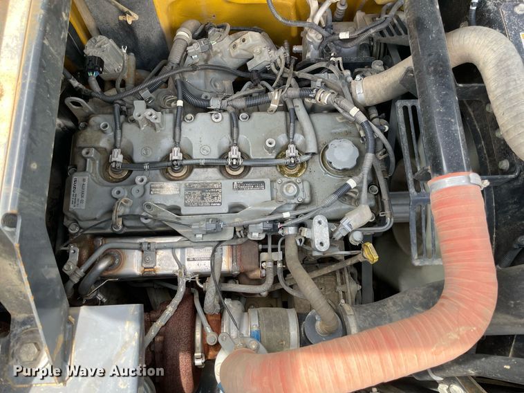 image for item MR9067 2018 Kobelco SK140SRLC  mini excavator