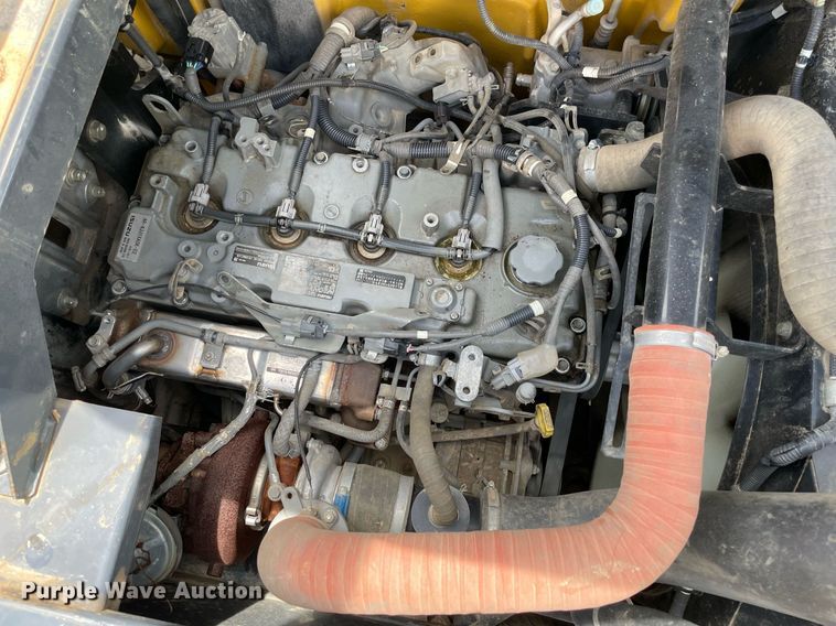 image for item MR9067 2018 Kobelco SK140SRLC  mini excavator