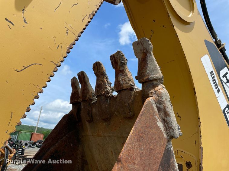 image for item MR9068 2011 Caterpillar 420E  backhoe