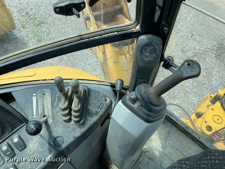 image for item MR9068 2011 Caterpillar 420E  backhoe