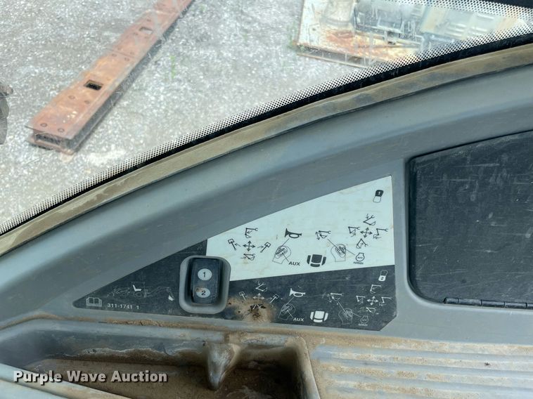 image for item MR9068 2011 Caterpillar 420E  backhoe