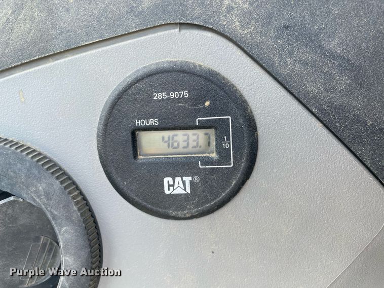 image for item MR9068 2011 Caterpillar 420E  backhoe