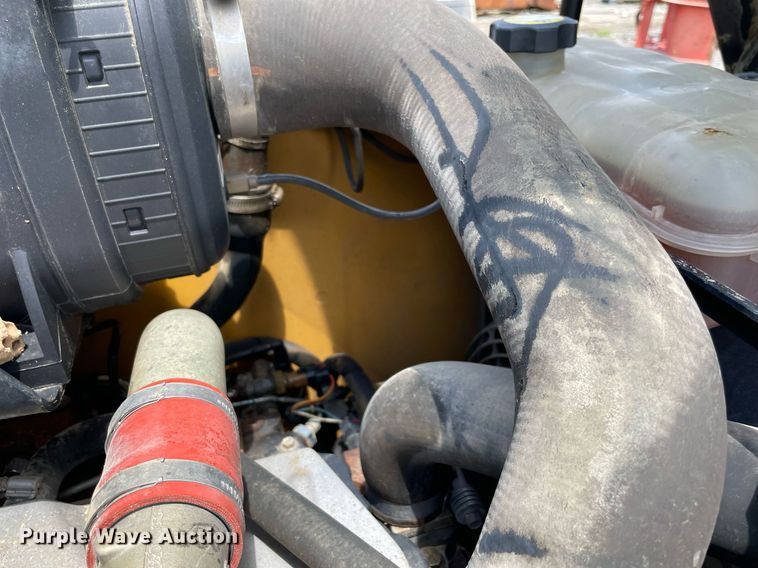 image for item MR9068 2011 Caterpillar 420E  backhoe