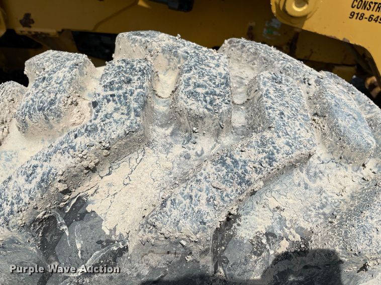 image for item MR9068 2011 Caterpillar 420E  backhoe