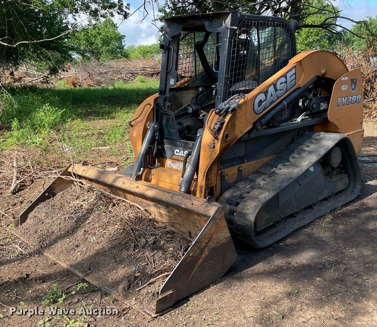 image for item MR9077 2013 Case TV380  tracked skid steer loader