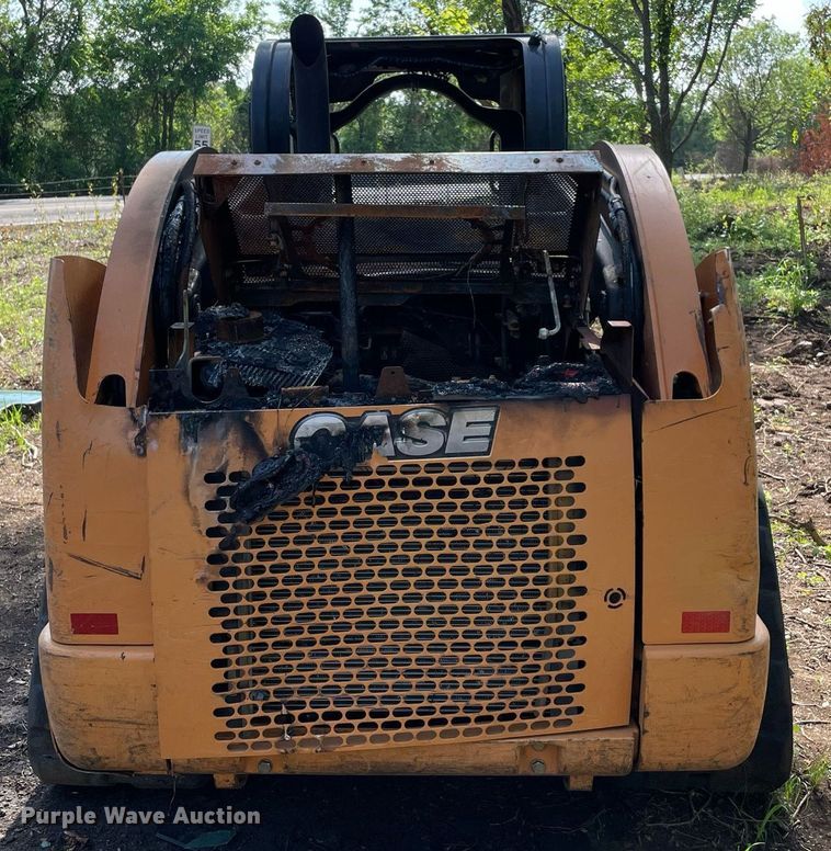 image for item MR9077 2013 Case TV380  tracked skid steer loader