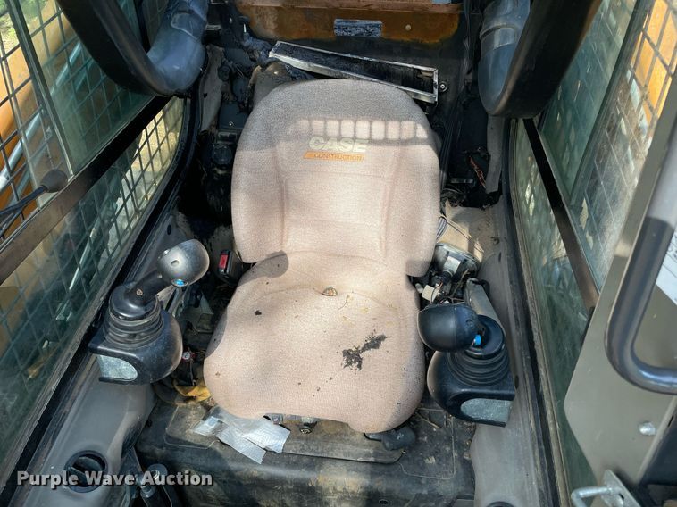 image for item MR9077 2013 Case TV380  tracked skid steer loader