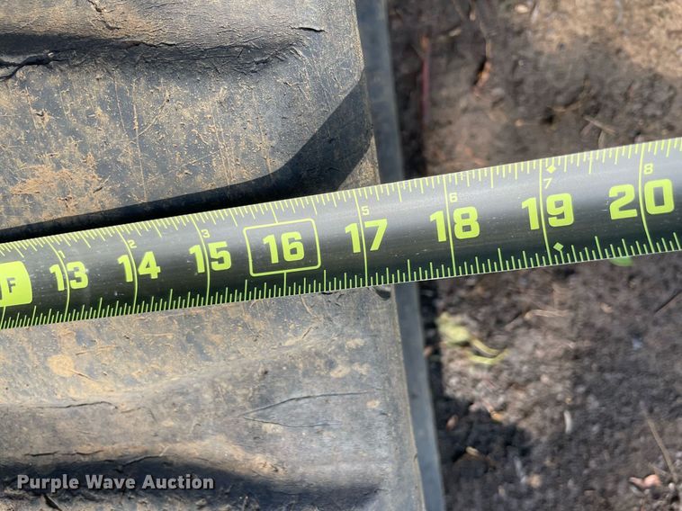 image for item MR9077 2013 Case TV380  tracked skid steer loader