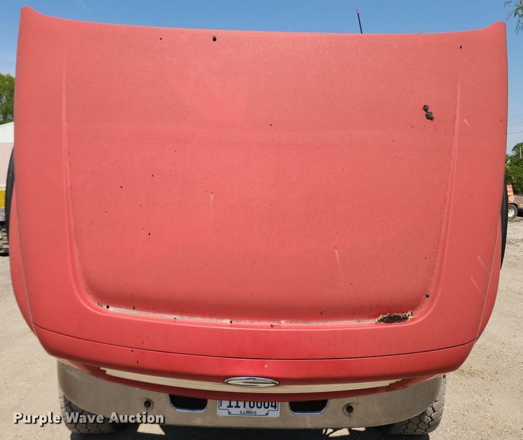 image for item MW9735 2000 Sterling L8513  dump truck