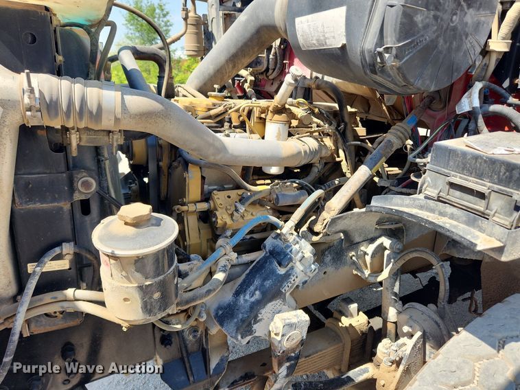 image for item MW9735 2000 Sterling L8513  dump truck