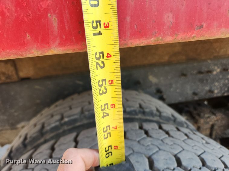 image for item MW9735 2000 Sterling L8513  dump truck