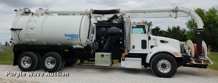 image for item MW9763 2009 Peterbilt 340  sewer jetter truck