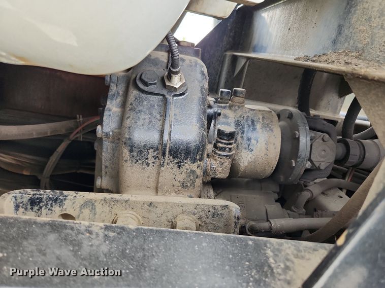 image for item MW9763 2009 Peterbilt 340  sewer jetter truck