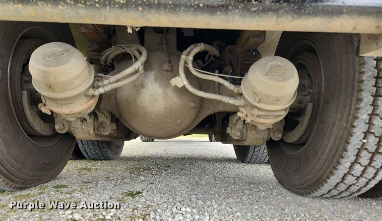 image for item MW9763 2009 Peterbilt 340  sewer jetter truck