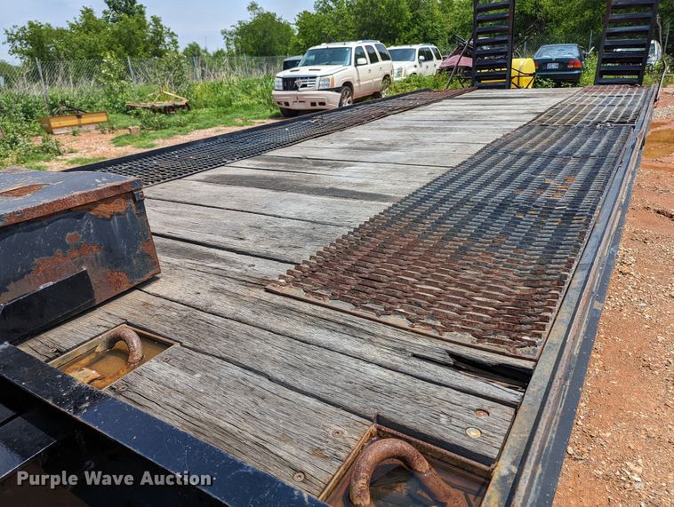 image for item MX9299 2013 Zieman  equipment trailer