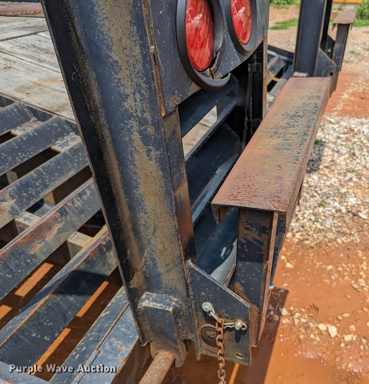 image for item MX9299 2013 Zieman  equipment trailer