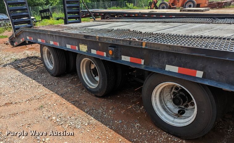 image for item MX9299 2013 Zieman  equipment trailer