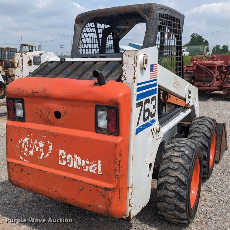 image for item MY9298 2001 Bobcat 763  skid steer loader