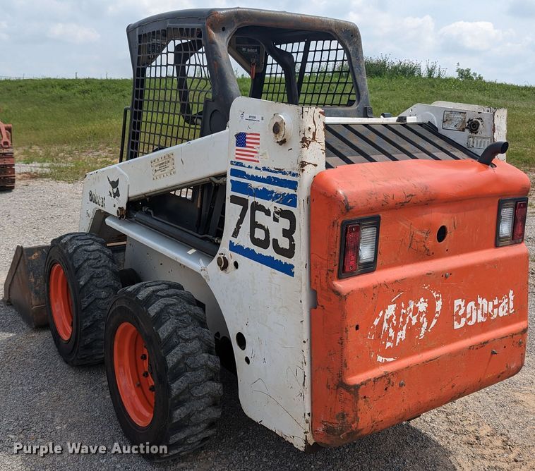 image for item MY9298 2001 Bobcat 763  skid steer loader
